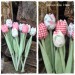 šité tulipány
